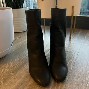 Black Leather Heeled Boots